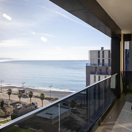 Green Side Apart Hotel Batumi Exterior photo